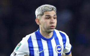 flamengo tenta contratação de julio enciso e atacante paraguaio toma decisão, informa venê casagrande