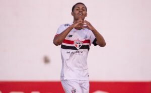 multa milionária e artilheiro na base: conheça ryan francisco, a joia do são paulo