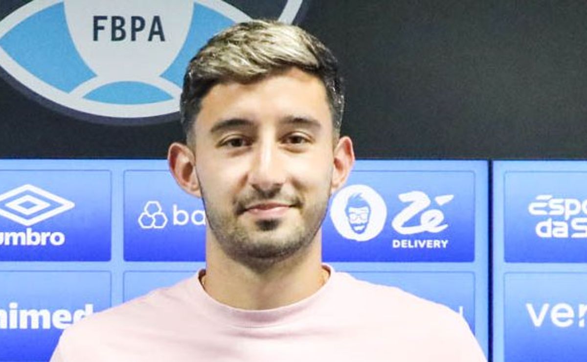 palmeiras toma decisão sobre contratação de villasanti do grêmio e negócio está praticamente descartado