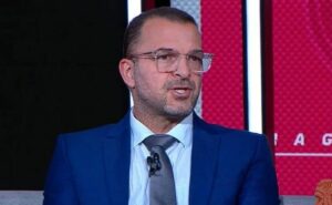 zé elias faz ‘alerta’ para diniz no cruzeiro e cita possível demissão: “muito alta”