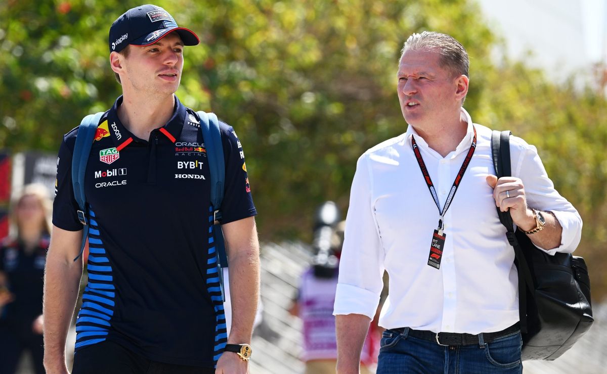 pai de verstappen admite possibilidade de saída do piloto da red bull: "sempre buscará o topo"