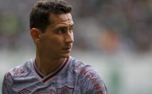 ganso, alvo do santos, não muda de ideia e ainda quer seguir no fluminense em 2025