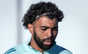 empresário de gabigol revela novidade sobre assinatura com o cruzeiro após saída do flamengo