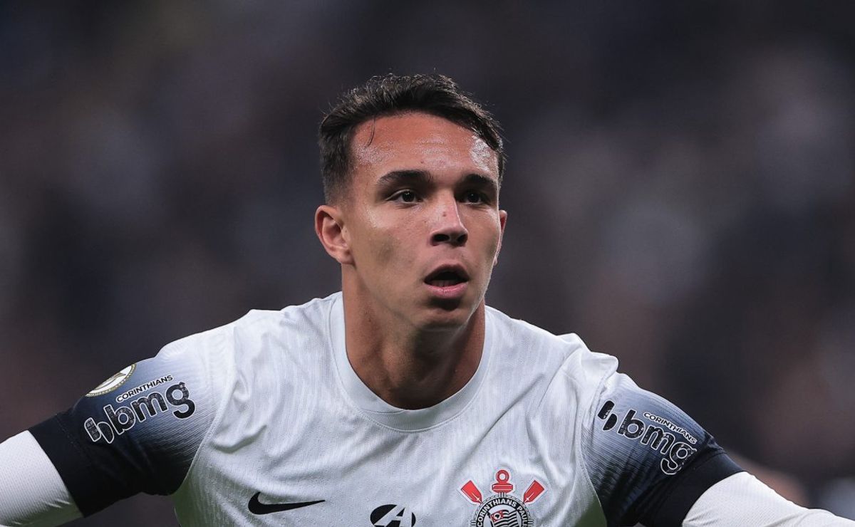 torcida do corinthians decreta giovane como substituto de yuri alberto: "melhor que pedro raul"