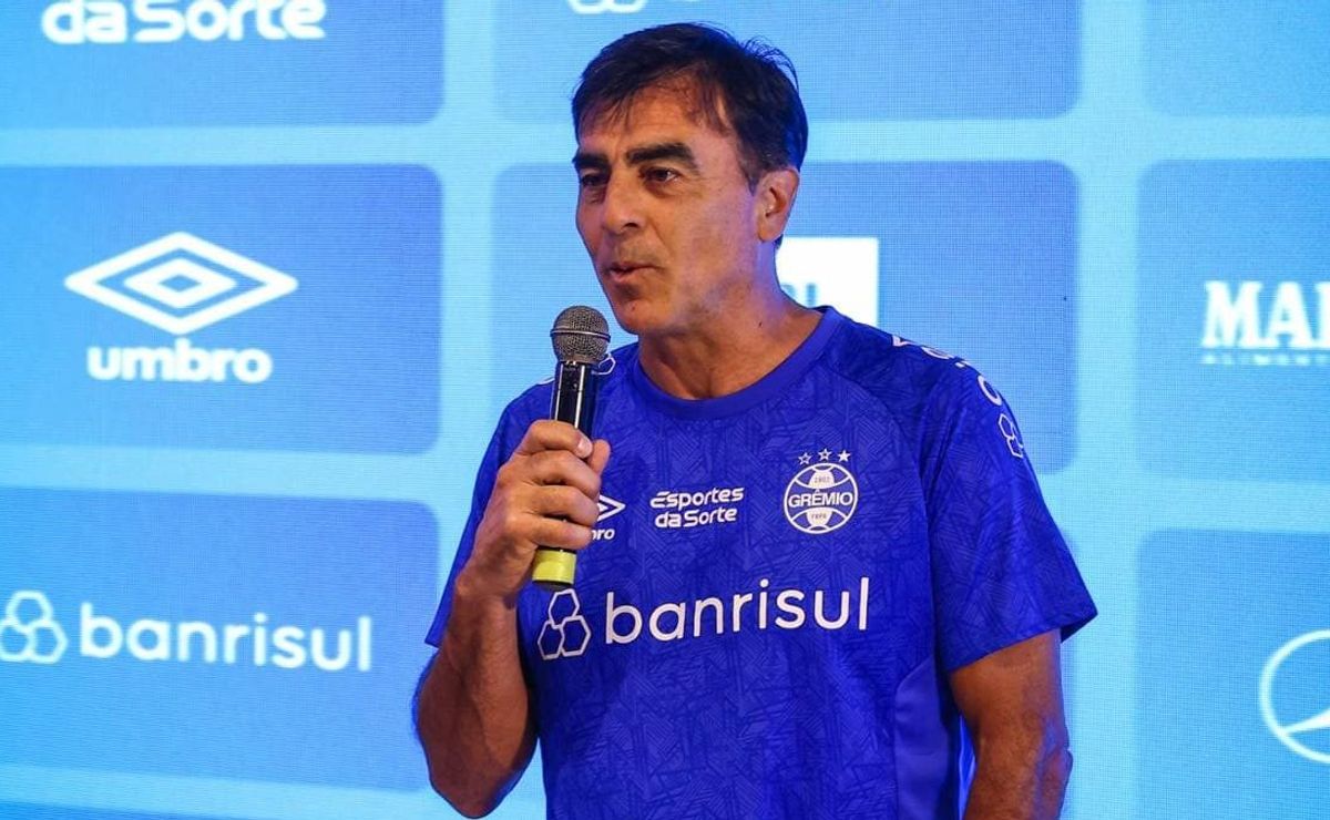 grêmio revela bastidores contra o pelotas e discurso de quinteros emociona: "aproveitem o momento"