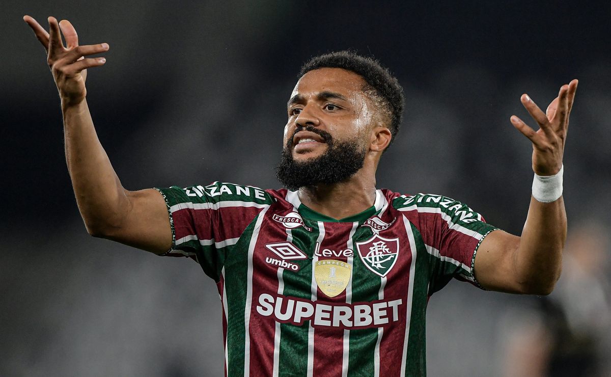 samuel xavier elogia estreia de hercules e celebra chegada de reforços no fluminense: "muito bom"