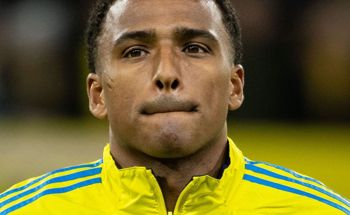 santos volta ao mercado após cobrança de pedro caixinha e negocia com niclas eliasson e +2