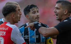 após vitória, jornalista alerta para possível ‘sistema azul’ que pode prejudicar o internacional