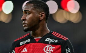 bap e boto têm postura firme sobre lorran e flamengo recusa nova proposta do cska