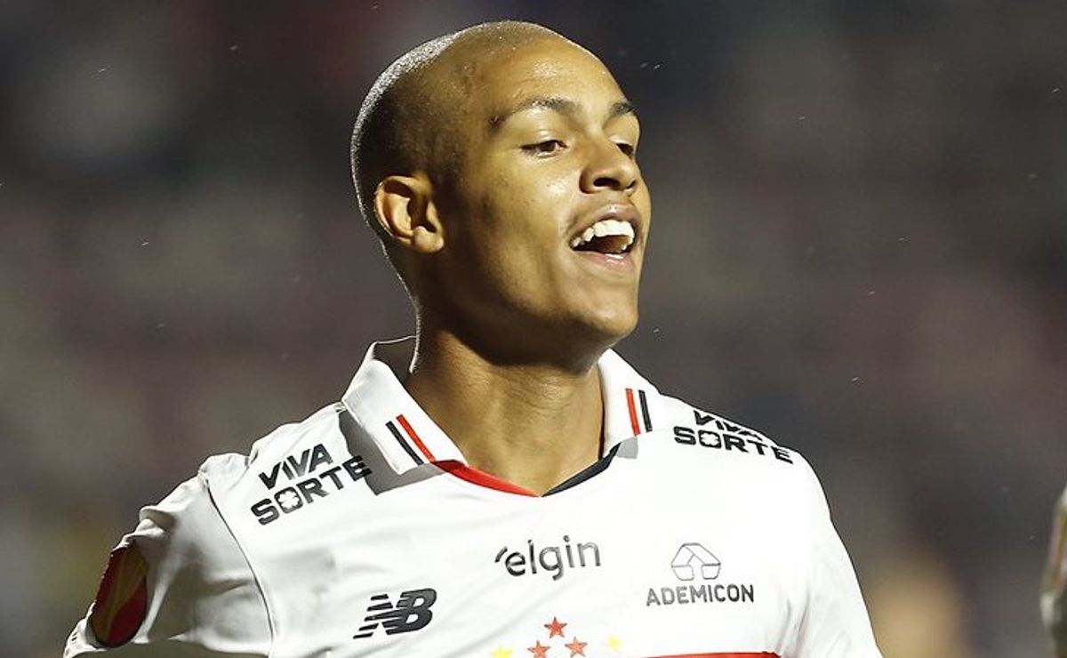ryan francisco mantém foco após primeiro gol no profissional do são paulo: “pés no chão”