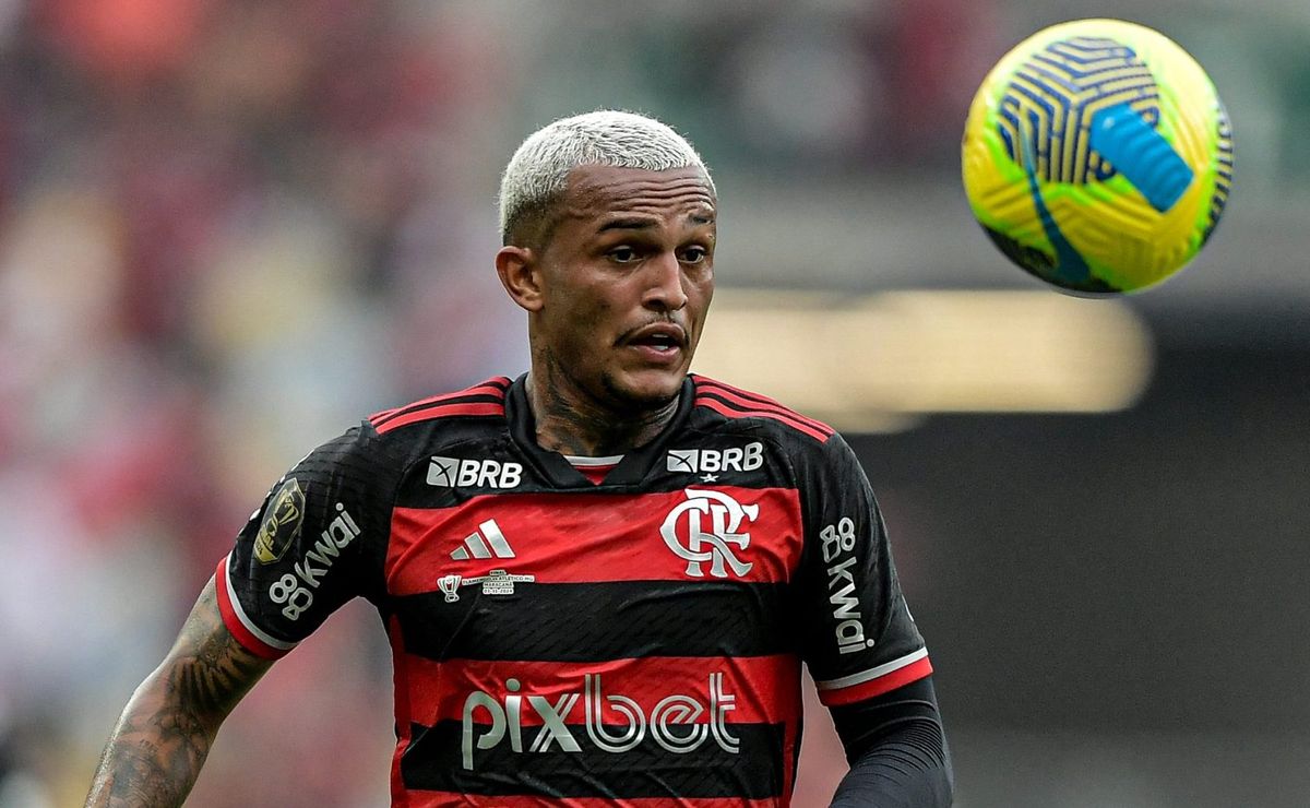 zenit rus faz contato e prepara oferta de r$ 183 milhões ao flamengo pela contratação de wesley