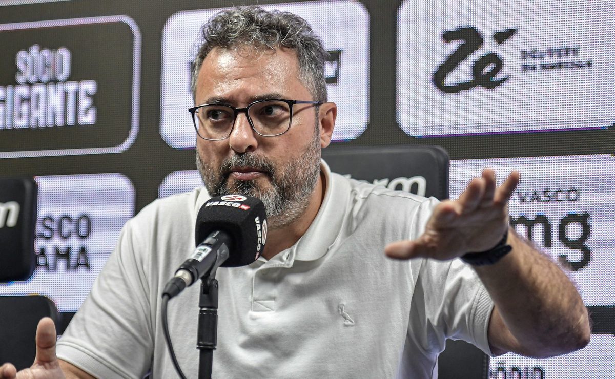 alexandre mattos garante r$ 30 milhões de lucro ao cruzeiro com saídas