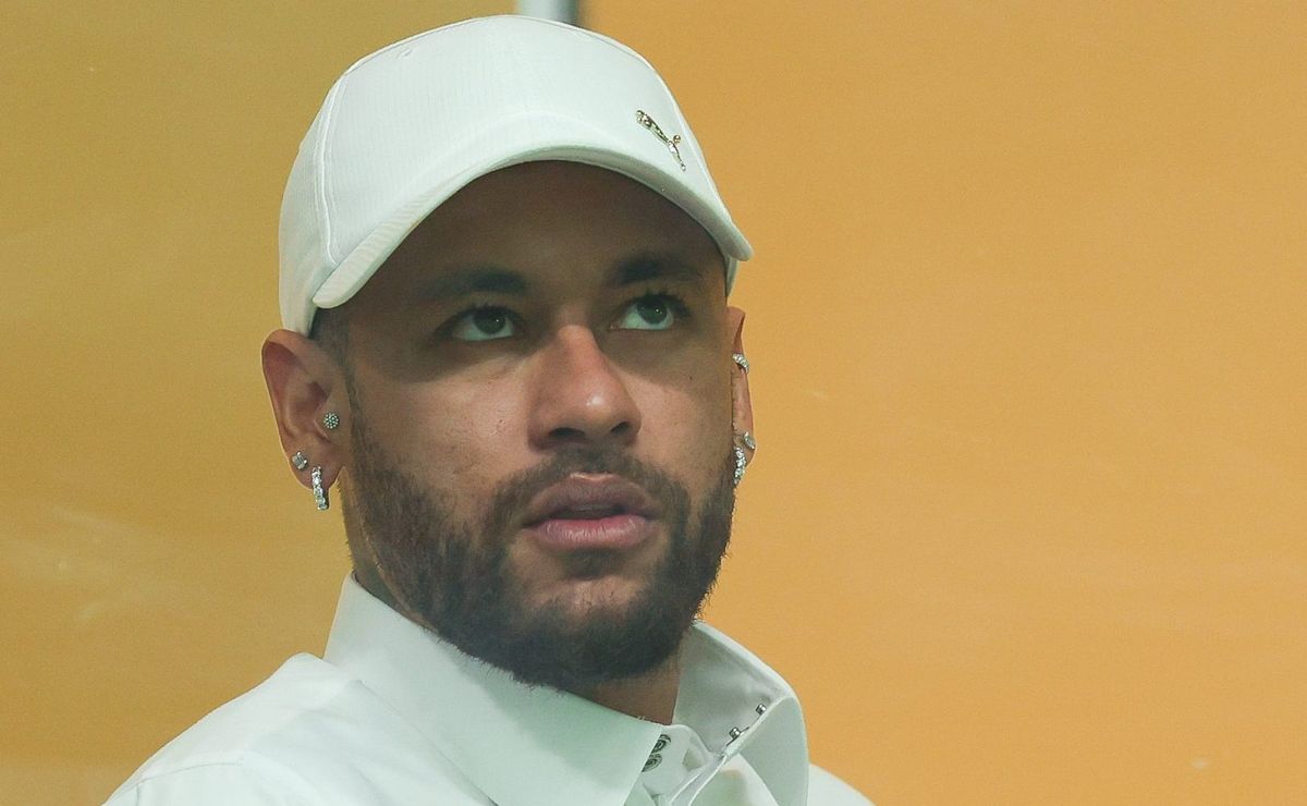 neymar ensaia rescisão com o al hilal e tem santos como pauta para voltar ao brasil