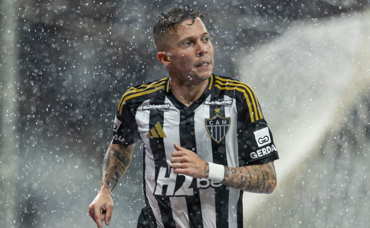 bernard desabafa após vitória do atlético e revela que não estava adequado com milito: “tinha que…”