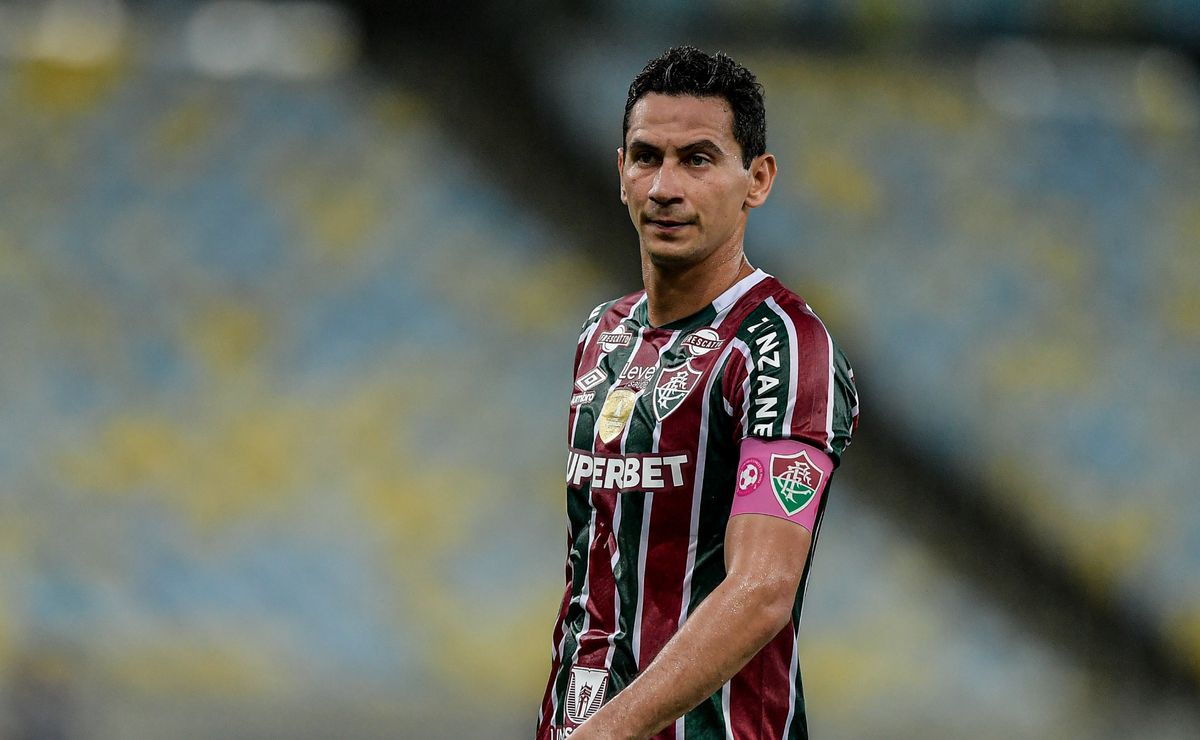 fluminense não deve buscar reposição imediada para ganso e mano analisa opções