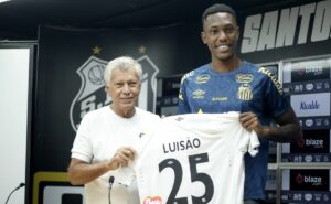 dos reforços, apenas luisão ainda não estreou pelo santos e motivo é revelado