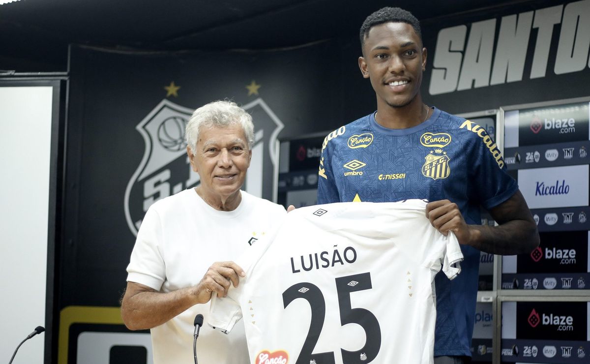 dos reforços, apenas luisão ainda não estreou pelo santos e motivo é revelado