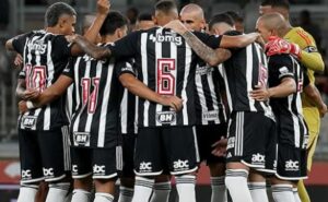 gol relâmpago do democrata leva torcida do galo à loucura na web