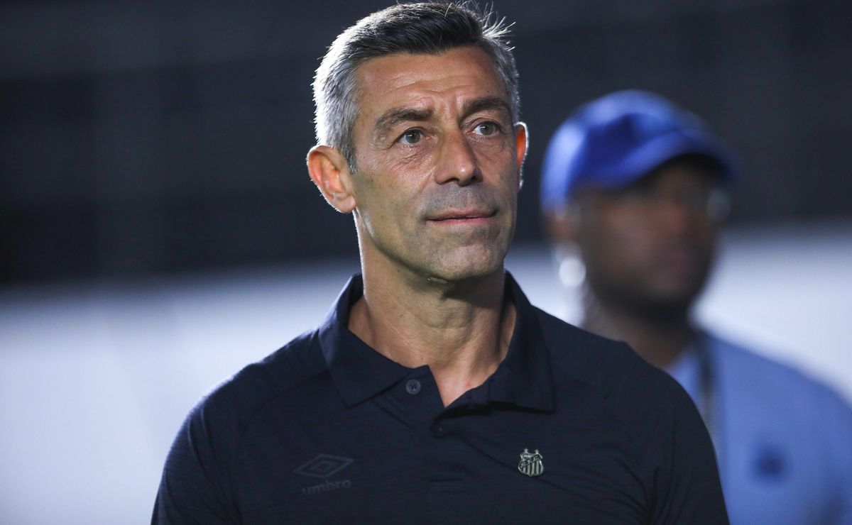 pedro caixinha barra +1 medalhão no santos e gabriel brazão vence disputa com joão paulo