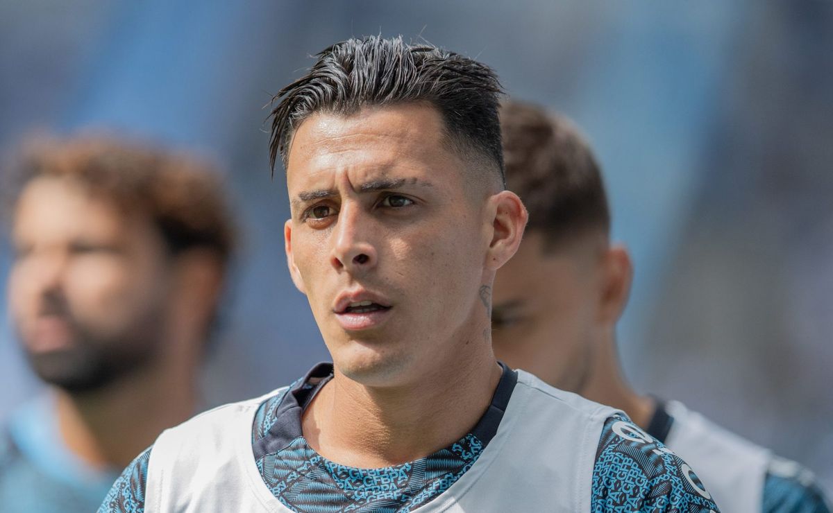 pavón entra na mira do independiente arg e pode acertar saída do grêmio em 2025