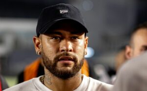 neymar toma nova decisão e topa abrir mão de milhões do al hilal para voltar ao santos