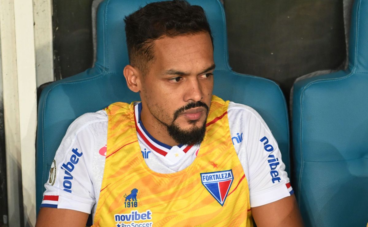 após bruno pacheco e marlon, grêmio tem reunião com gustavo quinteros e mayk vira aposta 