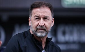 impeachment no corinthians: saiba tudo da reunião que pode afastar augusto melo da presidência