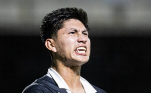 escalação do santos: caixinha muda defesa e miguelito deve ser titular contra a ponte preta