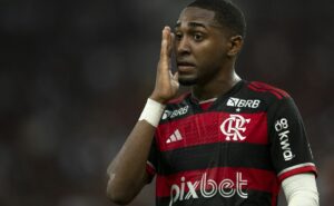 flamengo coloca 5 jogadores na lista de dispensa e lorran no sub 20