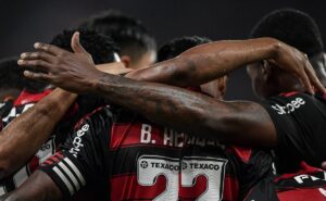 flamengo planeja e consegue rodar elenco no campeonato carioca