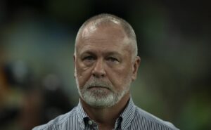 fluminense terá mudança na zaga contra o nova iguaçu e está sem thiago silva