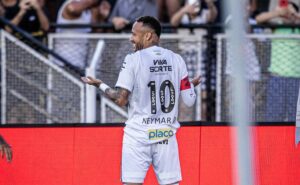 gol olímpico de neymar em vitória do santos no paulista repercute mundialmente