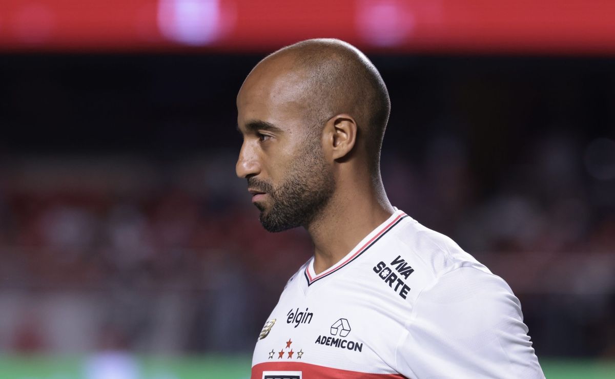 com grande atuação diante do mirassol, lucas moura celebra marca especial no são paulo: “uma honra”