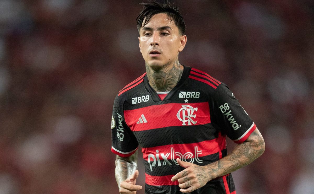 pulgar comenta sobre negociação de renovação com flamengo e elogia estilo de filipe luís