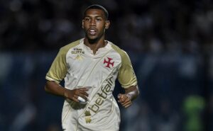 carille planeja retorno de rayan da seleção sub 20 para fazer ‘sombra’ a vegetti no ataque