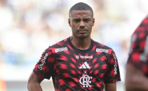de la cruz e arrascaeta em flamengo x botafogo voltando ao mengão tem condição revelada