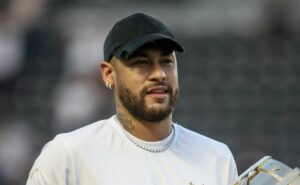 após primeiro treino, neymar passa por situação no santos e declaração de jorge jesus é lembrada