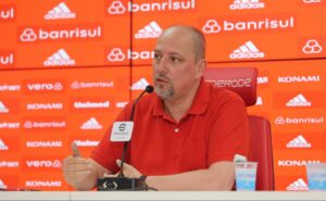 barcellos é sincero sobre polêmicas após grêmio x internacional pelo gauchão: “fugir de provocações”