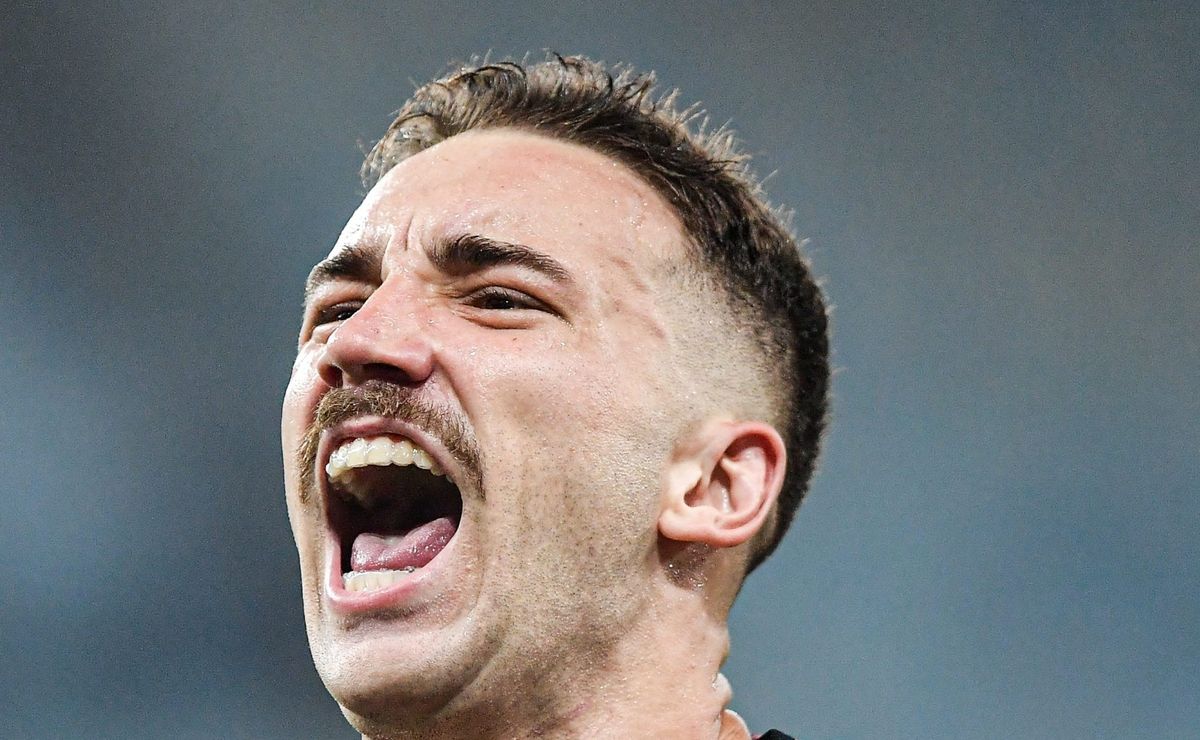 vidente usa seus poderes para revelar o destino de flamengo x vasco