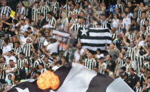botafogo anuncia que 30 mil ingressos para a final diante do racing já foram vendidos