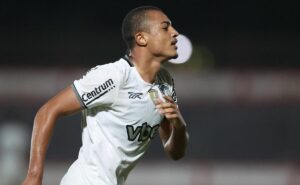 torcida do botafogo elogia atuação de kayke pelo profissional: “vejo futuro nesse garoto!”