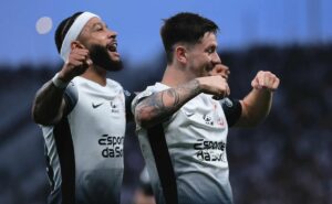 corinthians aposta na força do quarteto estrangeiro para conquistar títulos na temporada