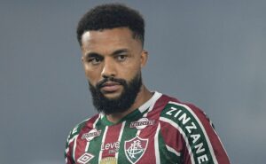 samuel xavier destaca a necessidade de evolução do fluminense no carioca: “trabalhar mais” 