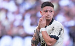 garro e félix torres viram problema no corinthians e fifa solta condenação de r$ 55 milhões