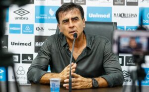 grêmio bate o martelo sobre contratação após mais um pedido de gustavo quinteros