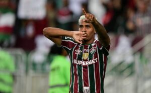 john kennedy vive grande fase no pachuca e admite dificuldade em deixar o fluminense: “decisão dura”