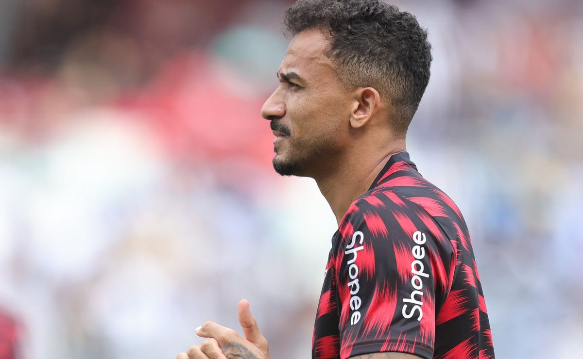 danilo revela bastidor do flamengo e notícia repercute na torcida