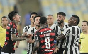 súmula de flamengo x botafogo expõe confusão e complica barboza, cleiton e gerson
