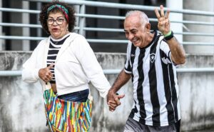 botafogo x racing: torcida organiza transporte para a recopa sul americana