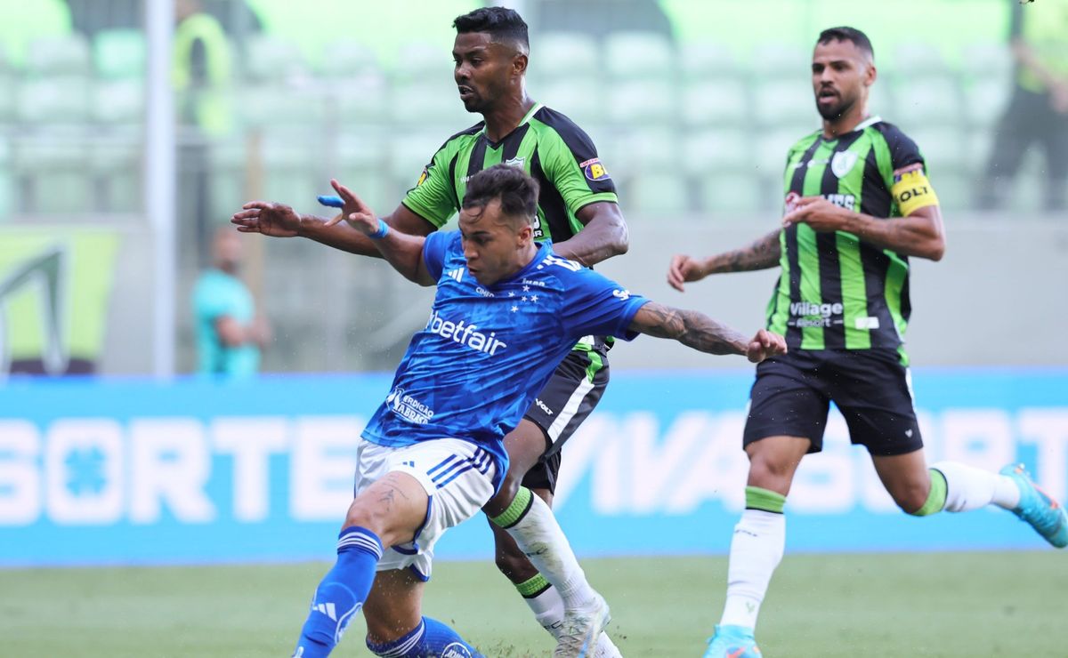 pênalti em kaio jorge? comentarista da globo analisa lance polêmico no clássico entre cruzeiro x américa mg